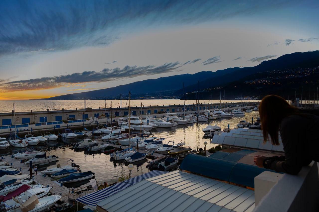 Апартаменты Radazul Marina Seafront 13 Экстерьер фото